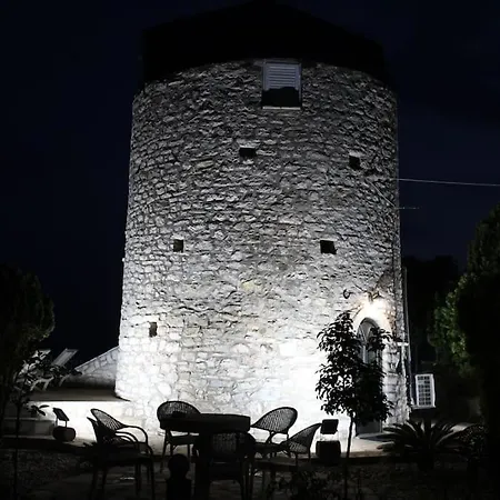 וילה Gt Traditional Windmill